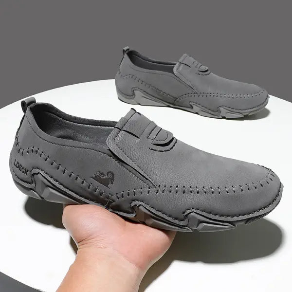 Italian Hand Stitched Plus Size Men's Shoes Low Top Men's Casual Shoes
